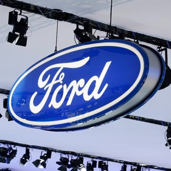 Ford retrasará su programa de producción de autos eléctricos y enfrentará pérdidas de hasta 1 mil 500 mdd