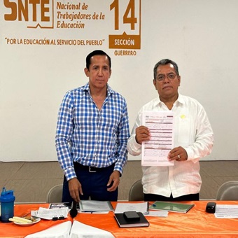 Firman SNTE Guerrero y CCE convenio para programa de vivienda