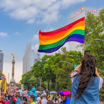 Impulsa el turismo LGBT+ el auge inmobiliario