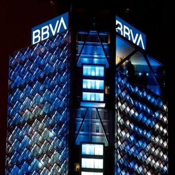 BBVA México se alía con automotrices chinas; ya suma más de 20 contratos