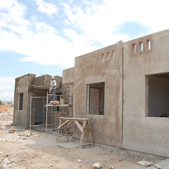 Aumento en el costo de la tierra en Durango, merma la construcción de vivienda popular