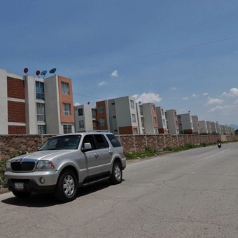 Cuatro de cada 10 familias no habitan en vivienda propia