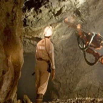Sube producción minerometalúrgica