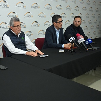 CANADEVI Laguna llama a las familias a utilizar su aguinaldo como apartado para una vivienda