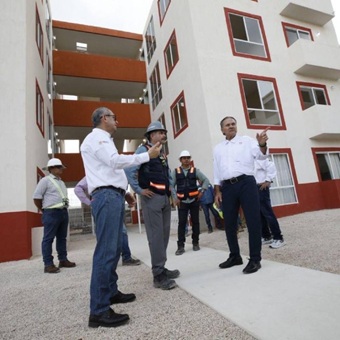 INFONAVIT supervisa obras y eleva metas de Vivienda para el Bienestar