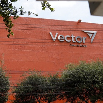 La CNBV revoca la autorización de Vector para operar como casa de bolsa