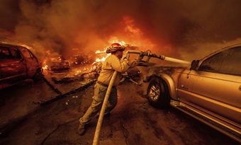 Mercado inmobiliario se encarece en Los Angeles a causa de incendios