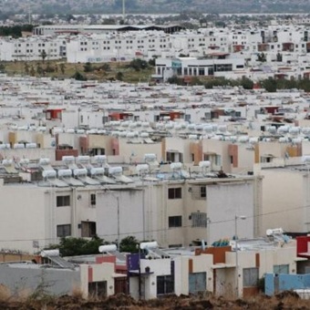 GDL lidera alza de precios en vivienda a nivel nacional