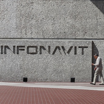 ¿Cómo regularizar viviendas invadidas sin atacar la propiedad privada?: Gene Towle