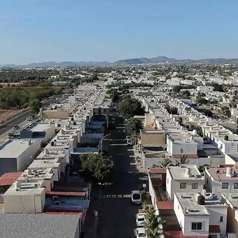 Anuncian programa piloto de vivienda en La Paz