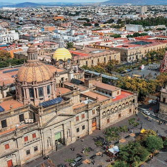 Proponen cobrar impuesto a viviendas vacías y poner “tope” a Airbnb en Jalisco