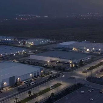 Mercado inmobiliario industrial con inventario récord y vacancia en aumento