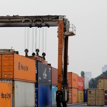 Nuevas reglas para el T-MEC: Economía busca real sustitución de importaciones