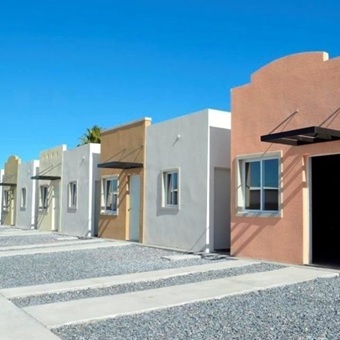 Precios altos y escasez de agua, los retos de la vivienda social: CANADEVI