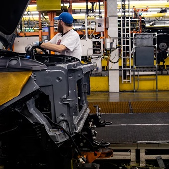 General Motors recorta temporalmente más de 5 mil puestos de trabajo en Detroit