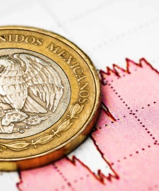 Efectos de la guerra, otro riesgo para la inflación, aunque dependerán de su duración: Minuta Banxico