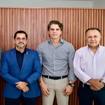Valladares presenta iniciativa para profesionalizar el mercado inmobiliario