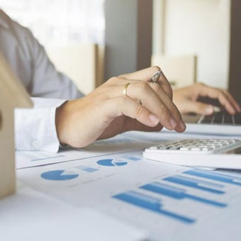 Inversión inmobiliaria 2026: cómo capitalizar tus ahorros en un entorno volátil