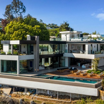 El lujo inmobiliario refuerza su posición frente al mercado residencial general