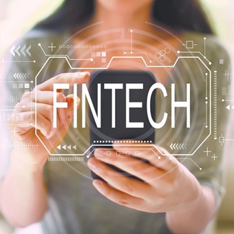 Neobancos y fintech dinamizan el mercado de tarjetas de crédito