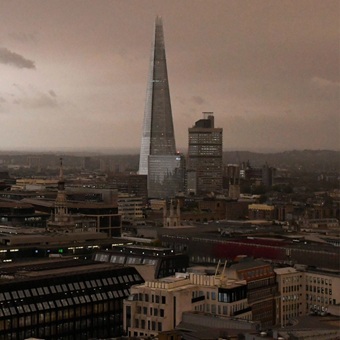 Conflicto en Irán altera el mercado hipotecario en Reino Unido